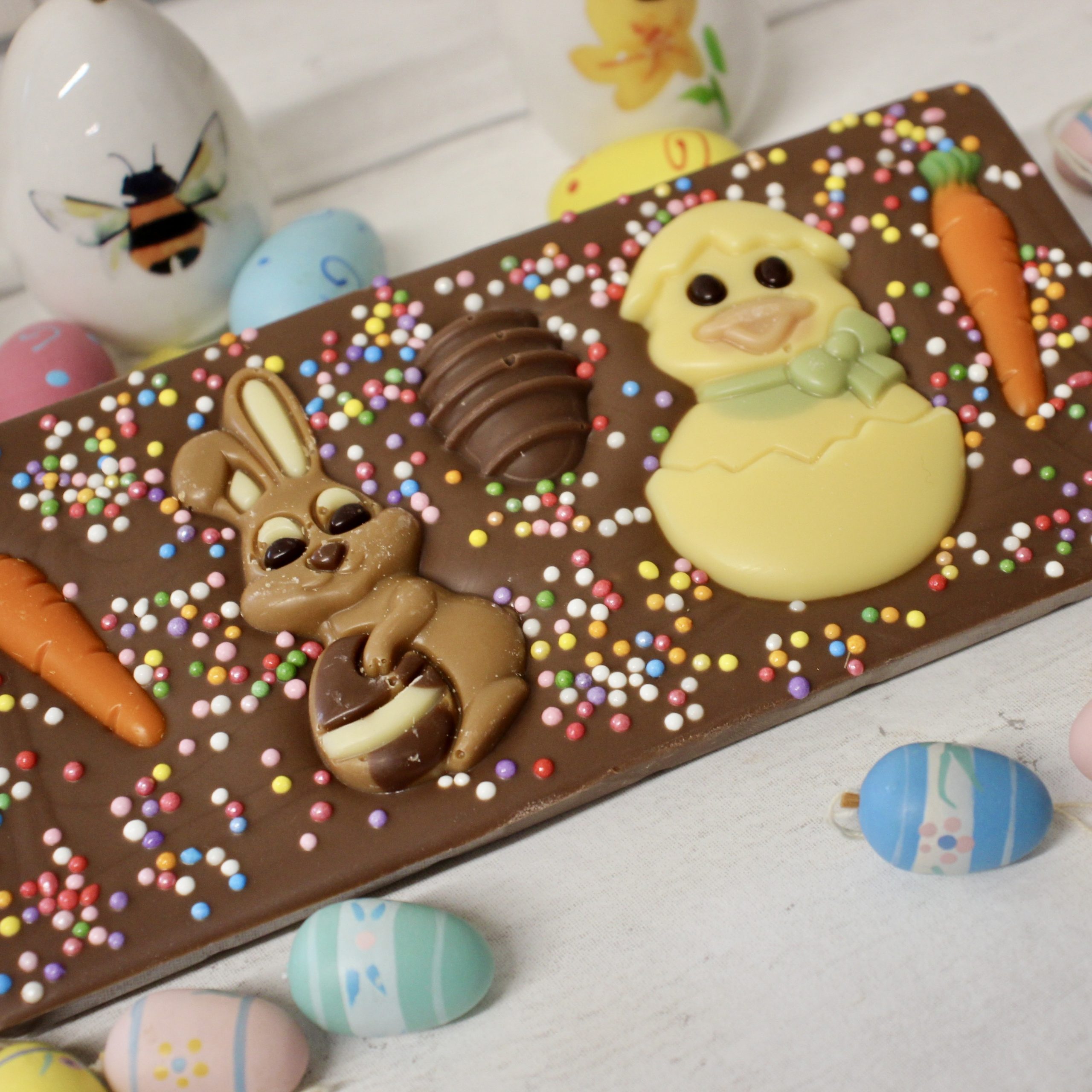 Milk chocolate cute easter chick bunny bar